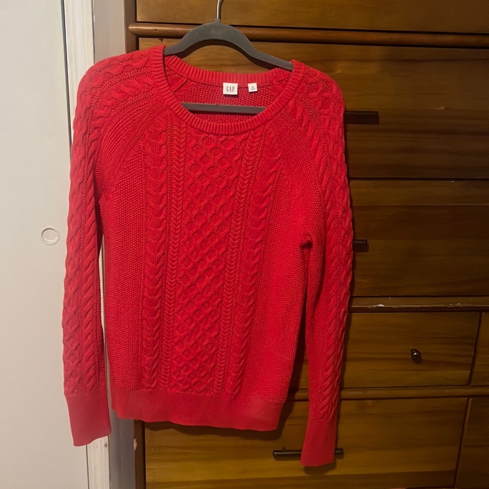 Gap Sweater